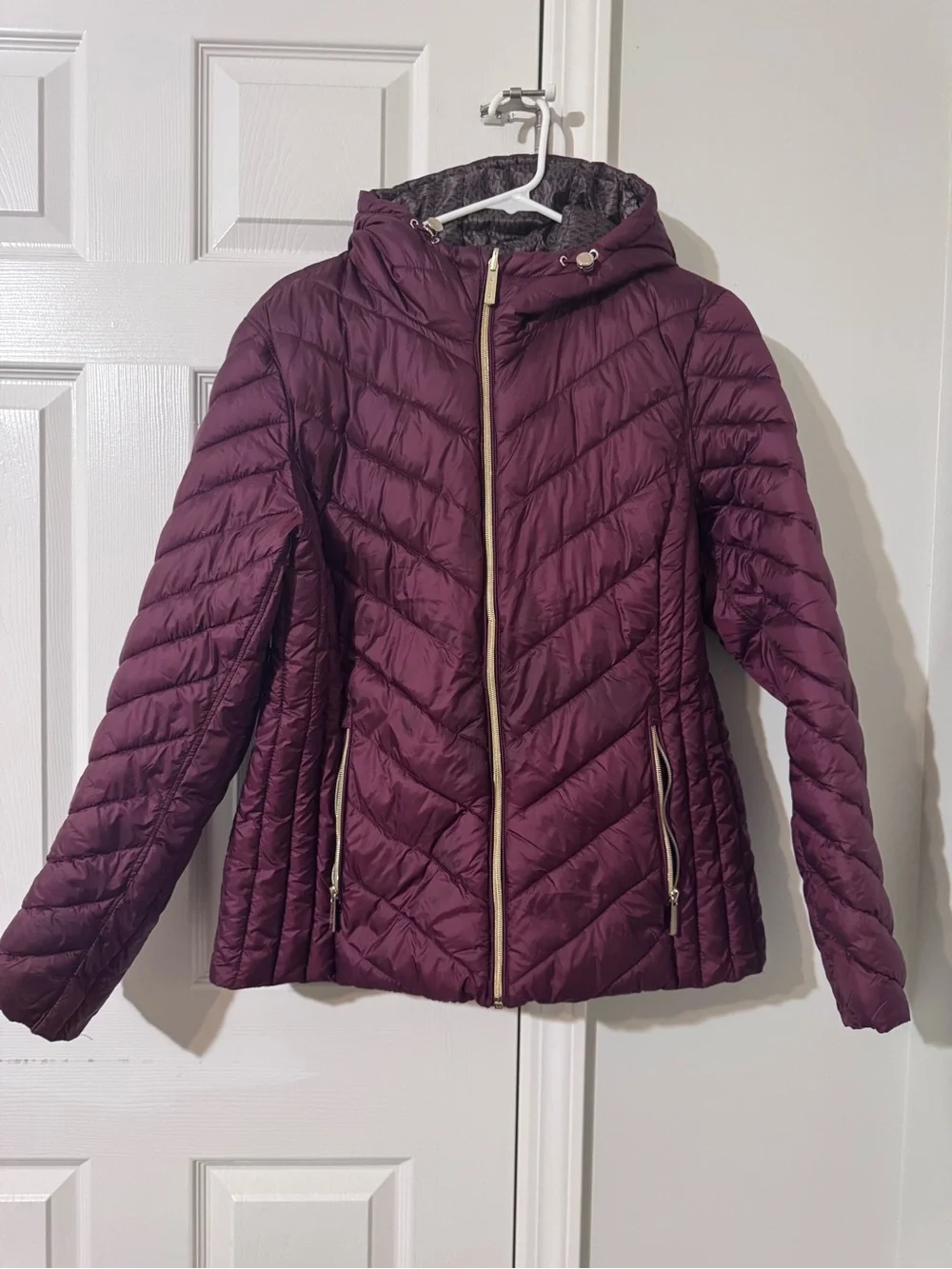 Michael Kors Reversible Quilted Puffer Jacket - stains